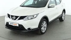 Weiß Gebraucht 2015 Nissan Qashqai Acenta SUV | 11.040 € (Fairer Preis)
