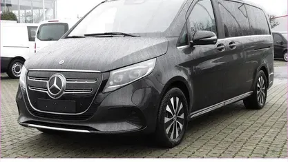 Gebraucht Mercedes EQV300 Avantgarde 150 kW (204 PS) 2025 Grau Van / Kleinbus