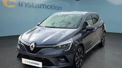 Grau Gebraucht 2021 Renault Clio V Intens Kleinwagen | 15.499 € (Fairer Preis)