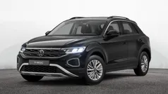 Schwarz / deep black Gebraucht 2024 VW T-Roc Life SUV | 25.950 € (Fairer Preis)