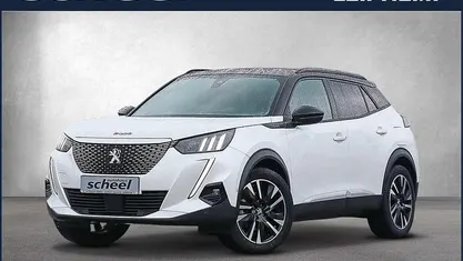 Weiss perlmutt Gebraucht 2021 Peugeot e-2008 GT SUV | 18.490 € (Fairer Preis)