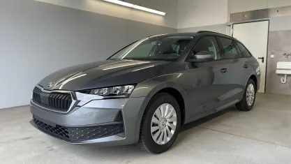 Neu Skoda Octavia Essence 150 PS (110 kW) 2025 [m3m3] stahl grau Kombi