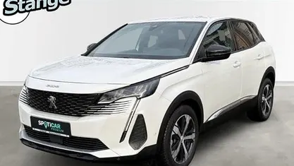 Weiss Gebraucht 2023 Peugeot 3008 Allure SUV | 27.900 € (Fairer Preis)