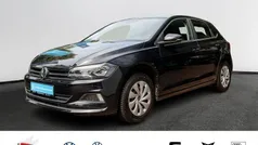 Deep black perleffekt Gebraucht 2021 VW Polo Trendline Kleinwagen | 13.490 € (Fairer Preis)