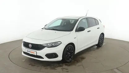Weiß Gebraucht 2019 Fiat Tipo Pop Limousine | 10.690 € (Fairer Preis)