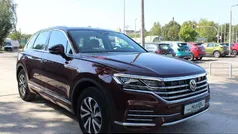Malbec red metallic 6364 Gebraucht 2020 VW Touareg Elegance SUV | 45.950 € (Fairer Preis)