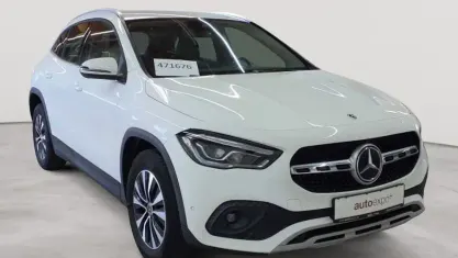 Gebraucht Mercedes GLA200 Style 163 PS (119 kW) 2021 Polarweiß SUV