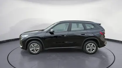 Käytetty BMW X1 136 HP (100 kW) 2023 Musta Katumaasturi