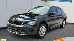 Blackmagic perleffekt Neu 2025 Skoda Kamiq Selection SUV | 25.980 € (Guter Preis)