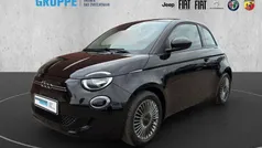 Schwarzschwarz Gebraucht 2022 Fiat 500e Icon Kleinwagen | 15.490 € (Superpreis)