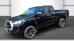 218 Neu 2025 Toyota HiLux Comfort Abholung | 49.890 € (Fairer Preis)