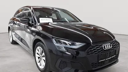 Gebraucht Audi A3 150 PS (110 kW) 2021 Brillantschwarz Limousine