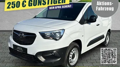 Neu Opel Combo-e Life 100 kW (136 PS) 2025 Kaolin weiss