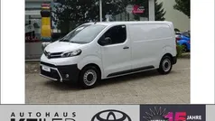 Ice white Gebraucht 2024 Toyota Proace Van | 29.960 € (Fairer Preis)
