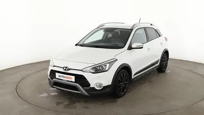 Gebraucht Hyundai i20 Active 120 PS (88 kW) 2020 Kleinwagen