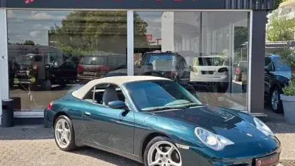 Usata Porsche 911 Carrera 4 320 CV (235 kW) 2003 Andere Cabrio