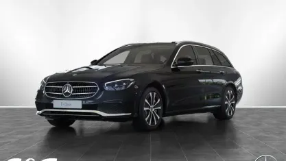 Używany Mercedes E300 194 KM (142 kW) 2022 Czarny Kombi