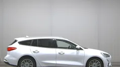 Weiss Gebraucht 2019 Ford Focus Titanium Limousine | 9.680 € (Guter Preis)