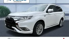 Mitsubishi Outlander P-HEV