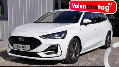 Gebraucht 2025 Ford Focus ST-Line Kombi | 24.450 € (Fairer Preis)