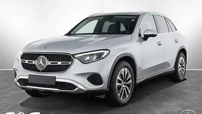 Begagnad Mercedes GLC200 Avantgarde 204 HK (150 kW) 2025 Silver SUV