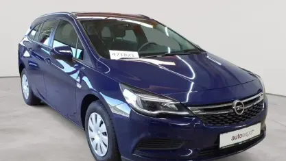 Gebraucht Opel Astra Edition 100 PS (73 kW) 2017 Royalblau Kombi