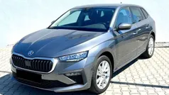 Grau Gebraucht 2024 Skoda Scala Selection Kleinwagen | 21.890 € (Fairer Preis)