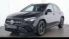 Lack kosmosschwarz Gebraucht 2024 Mercedes GLA220 AMG SUV | 45.550 € (Fairer Preis)