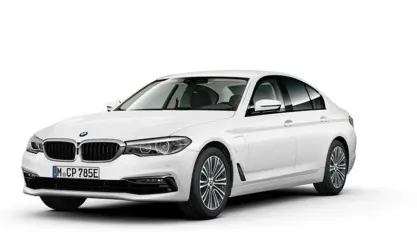 Gebraucht BMW 530e Sport Line 252 PS (185 kW) 2020 Weiß Limousine