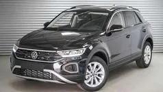 Deep black metallic (2t) Neu 2025 VW T-Roc Life SUV | 30.192 € (Superpreis)