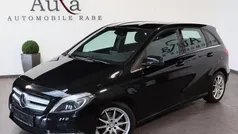 Schwarz Gebraucht 2014 Mercedes B220 Van / Kleinbus | 11.449 € (Guter Preis)