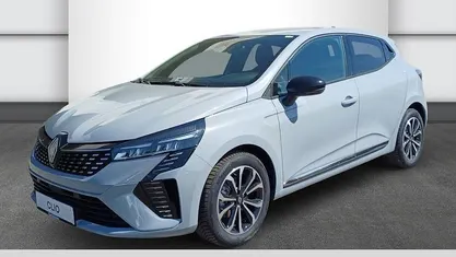 Usata Renault Clio V Techno 115 CV (84 kW) 2025 Grigio Berlina