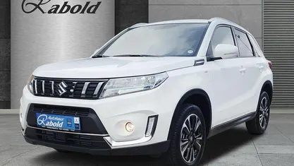 Gebraucht Suzuki Vitara Comfort+ 102 PS (75 kW) 2022 Weiß SUV