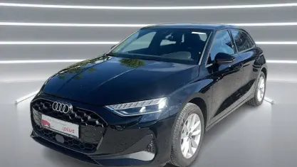 Gebraucht Audi A3 Ambiente 116 PS (85 kW) 2025 Brillantschwarz Limousine