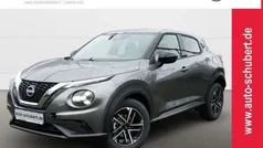 Grau Neu 2024 Nissan Juke N-Connecta SUV | 26.980 € (Fairer Preis)