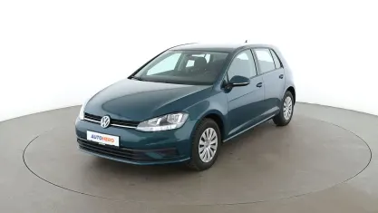 Gebraucht VW Golf VII Trendline 110 PS (80 kW) 2017 Grün Limousine