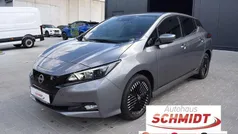 Grau Gebraucht 2022 Nissan Leaf N-Connecta Kleinwagen | 18.500 € (Fairer Preis)