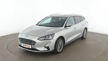 Grau Gebraucht 2020 Ford Focus Titanium Kombi | 19.360 € (Fairer Preis)
