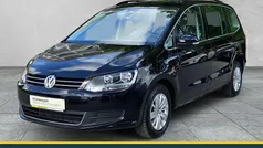 Deep black perleffekt Gebraucht 2022 VW Sharan Comfortline Van / Kleinbus | 29.890 € (Fairer Preis)