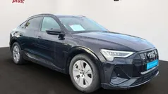 Brillantschwarz Gebraucht 2021 Audi e-tron S-Line SUV | 33.490 € (Fairer Preis)