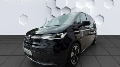Gebraucht VW Multivan Life 150 PS (110 kW) 2025 Schwarz Van / Kleinbus