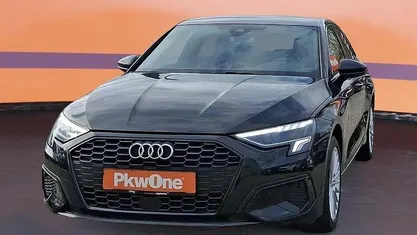Schwarz Gebraucht 2024 Audi A3 Advanced Plus Limousine | 28.450 € (Superpreis)