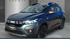 Grün Neu 2025 Dacia Sandero Extreme Kleinwagen | 21.025 € (Fairer Preis)