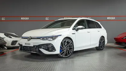 Gebraucht VW Golf VIII R 320 PS (235 kW) 2022 Pure white Kombi