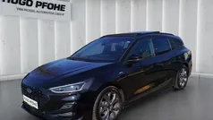 Schwarz Gebraucht 2024 Ford Focus ST-Line Kombi | 28.310 € (Fairer Preis)