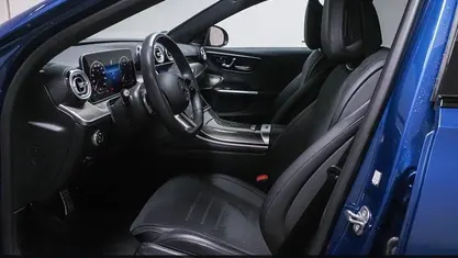 Gebraucht Mercedes C300 AMG 265 PS (194 kW) 2025 Metalliclack spektralblau Limousine