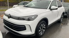 Pure white Neu 2025 VW Tiguan Life SUV | 40.945 € (Fairer Preis)