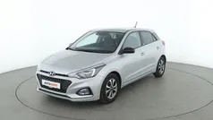 Grau Gebraucht 2020 Hyundai i20 Advantage Limousine | 15.380 € (Fairer Preis)