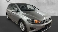 Silber Gebraucht 2015 VW Golf Sportsvan Highline Van / Kleinbus | 10.800 € (Fairer Preis)