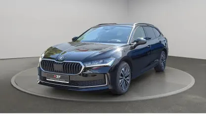 Gebraucht Skoda Superb Selection 150 PS (110 kW) 2025 Onyxschwarz metallic Kombi
